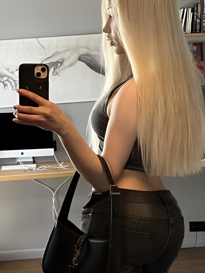 Индивидуалка Сарра, доступна для личного знакомства от 10000 руб