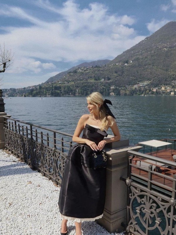 Настя привлекательная девушка из Первомайска цена от 6000 руб